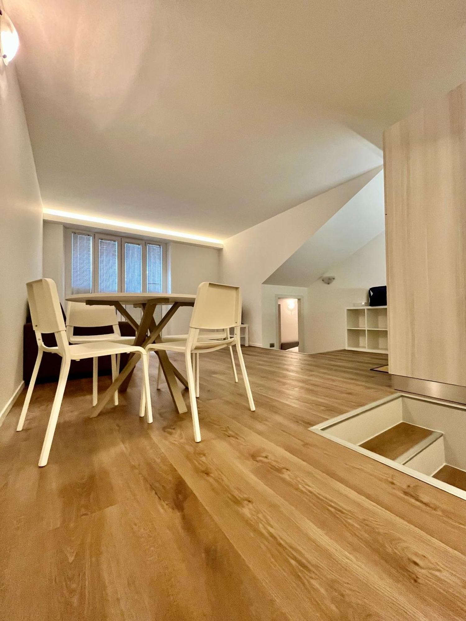 Central Side Apartment Milano Dış mekan fotoğraf