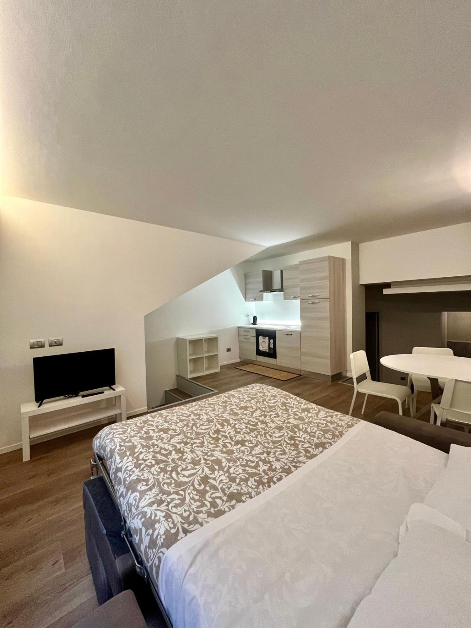 Central Side Apartment Milano Dış mekan fotoğraf